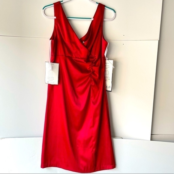 NWT! ($130) Betsy & Adam Women's Red Silk Satin Dress Formal Evening Prom, 14 - Picture 1 of 12